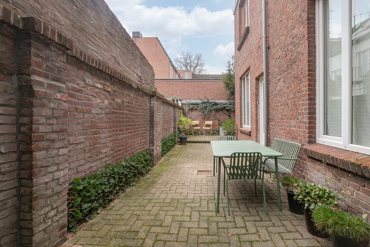 Foto 21 van Brandenburgerplein 4