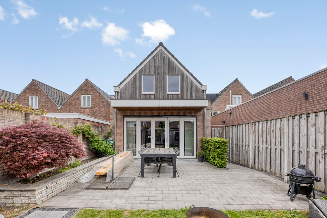 Foto 2 van Julianalaan 70