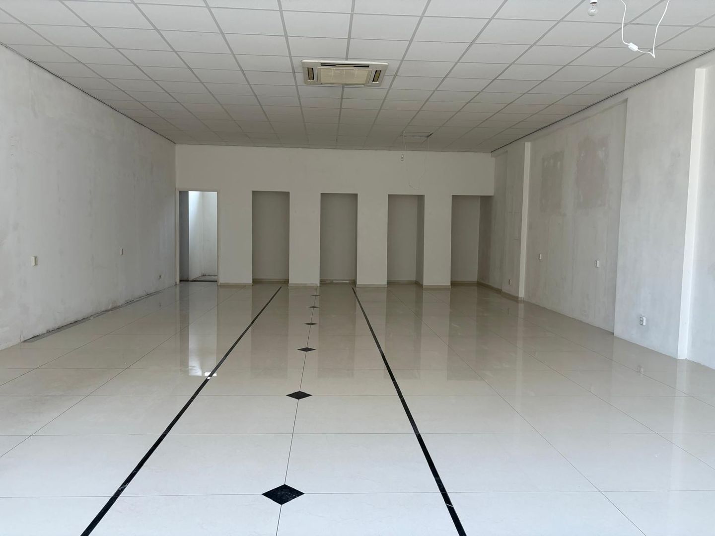 Bekijk foto 4 van Hoofdweg 658