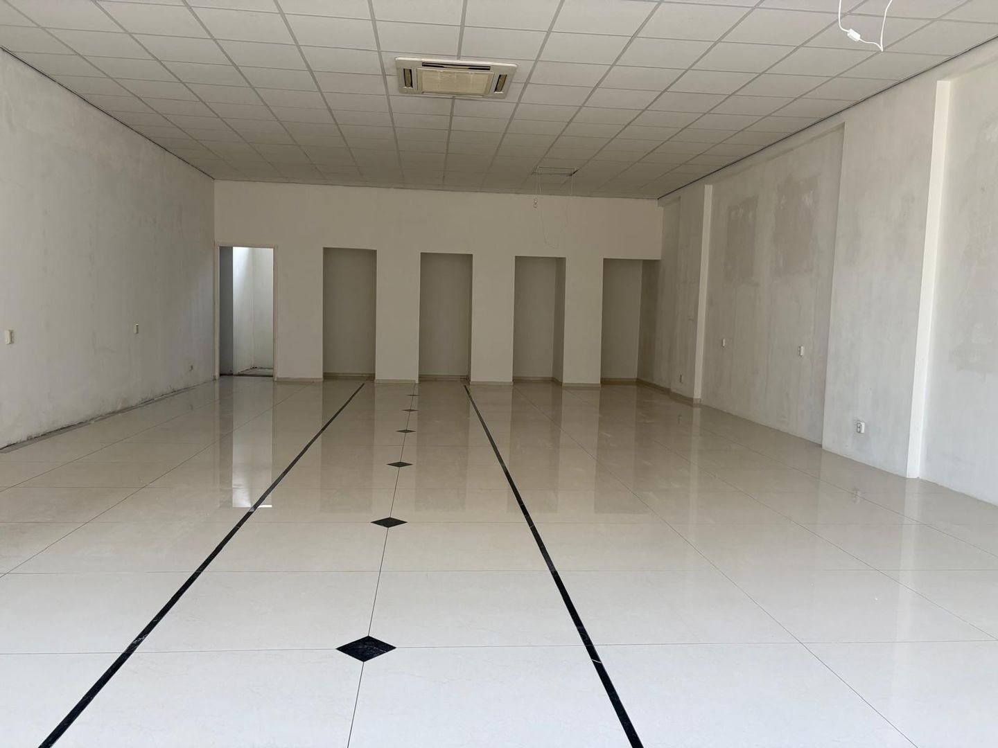 Bekijk foto 5 van Hoofdweg 658