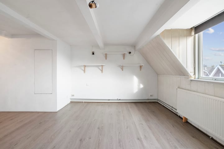 Foto 29 van Kennemerstraat 33-RD