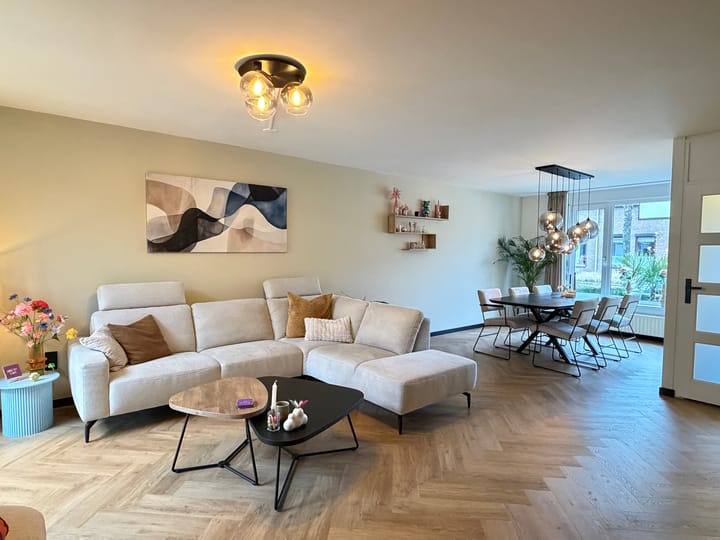 Foto 11 van Burgemeester van Deelensingel 86