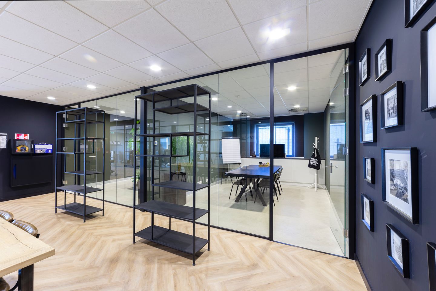 Bekijk foto 5 van Industrieweg 15