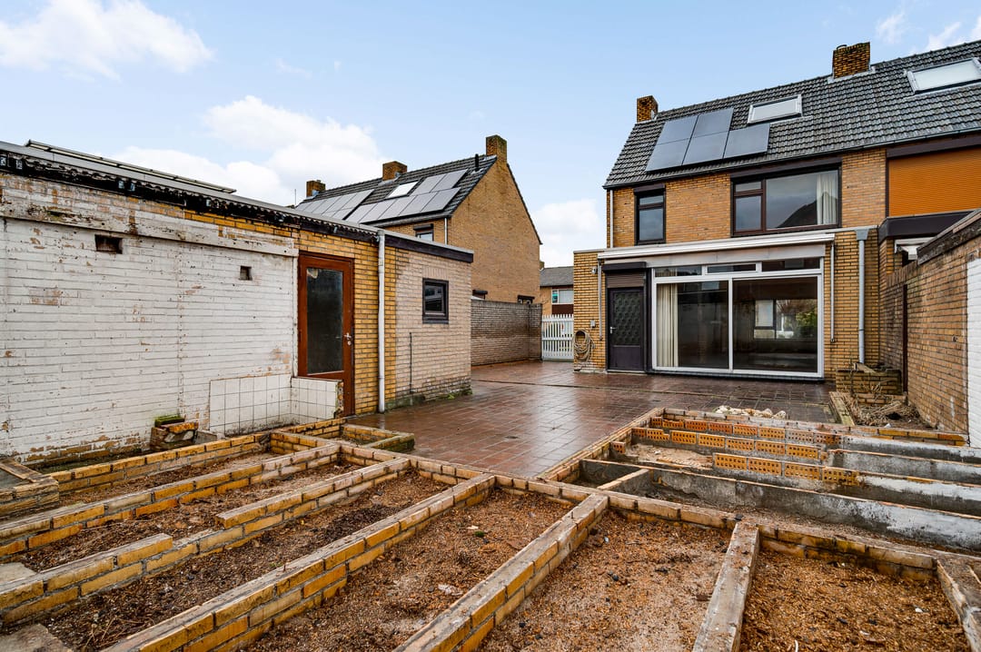 Foto 23 van Schepen van Hertefeltstraat 6