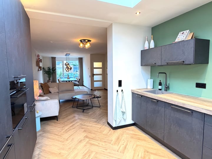 Foto 21 van Burgemeester van Deelensingel 86