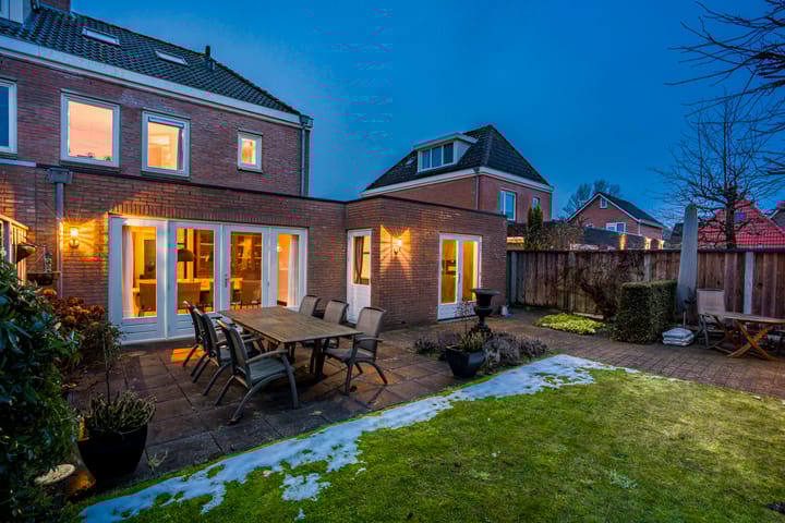 Foto 26 van Ringoven 17