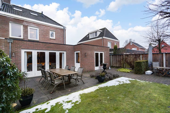 Foto 27 van Ringoven 17