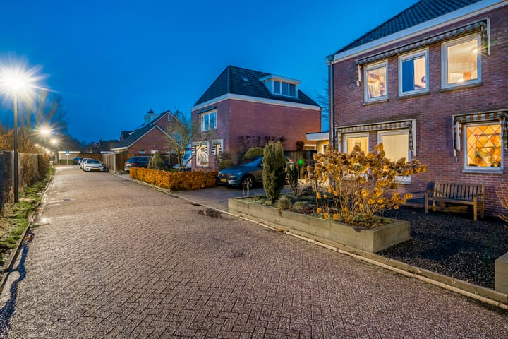 Foto 36 van Ringoven 17