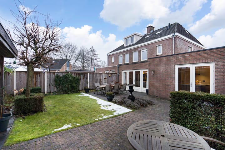 Foto 33 van Ringoven 17