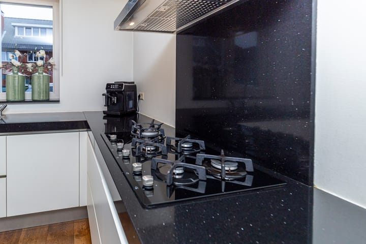 Foto 15 van Prins Clausstraat 90