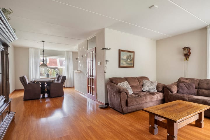 Foto 8 van De Pony 6