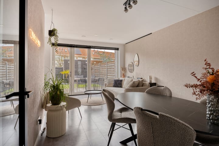 Foto 2 van Dahliahof 19