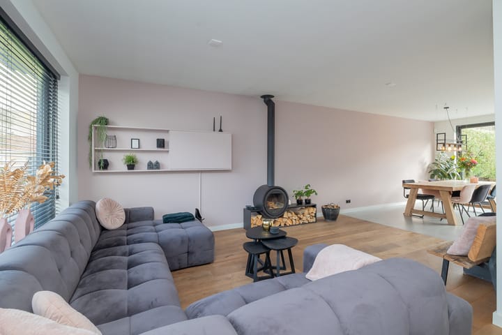 Foto 3 van Oosteinderweg 13