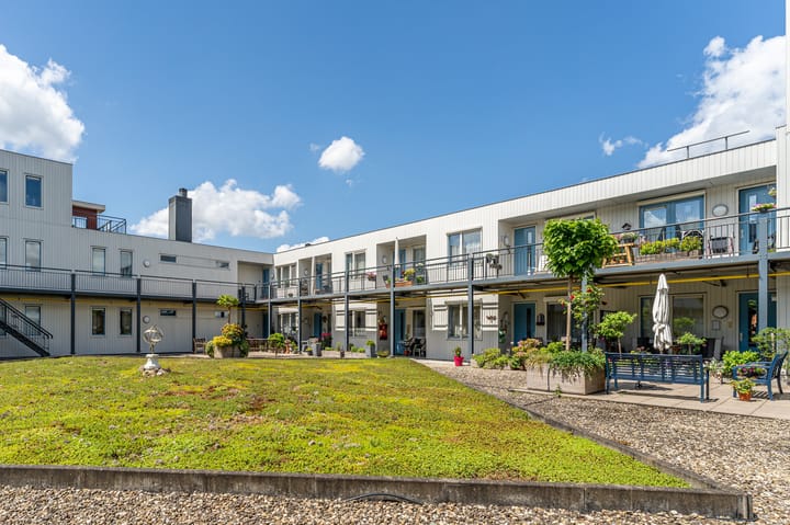 Foto 9 van De Henschoterhof 7