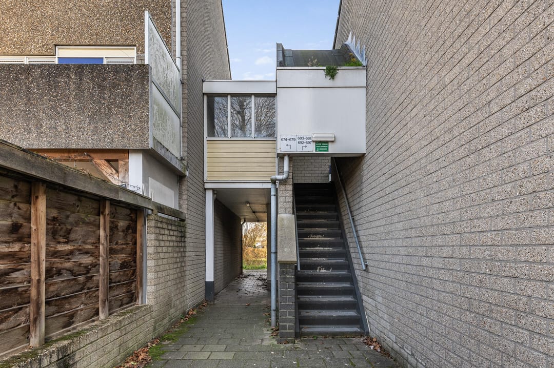 Foto 2 van Bloemstede 687