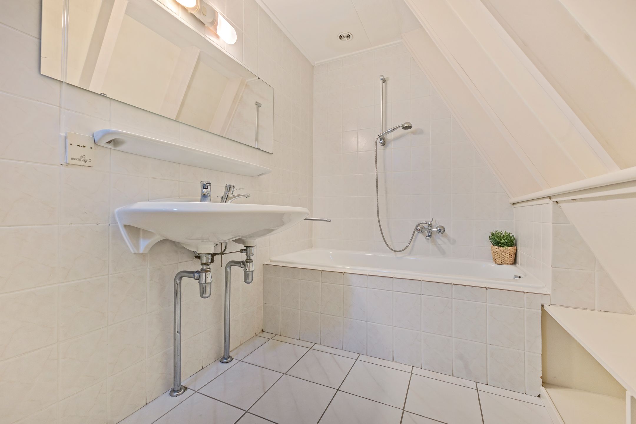 Photo 36 of Kloosterlaan 57