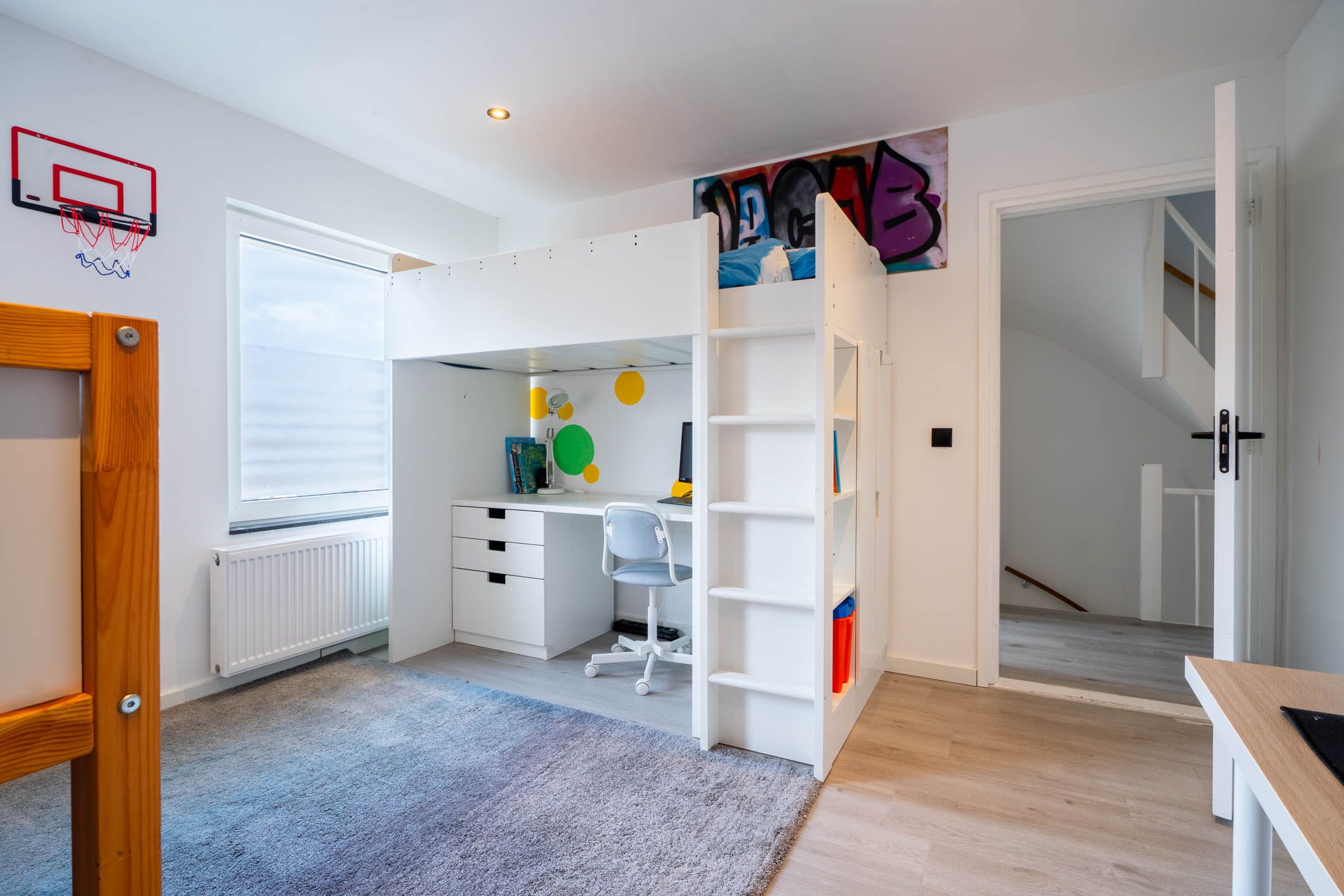 Photo 18 of Deken Sandersstraat 33