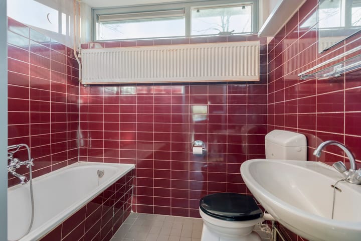 Foto 17 van Easter Omwei 13