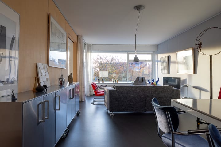 Photo 6 of Bentinckplein 63