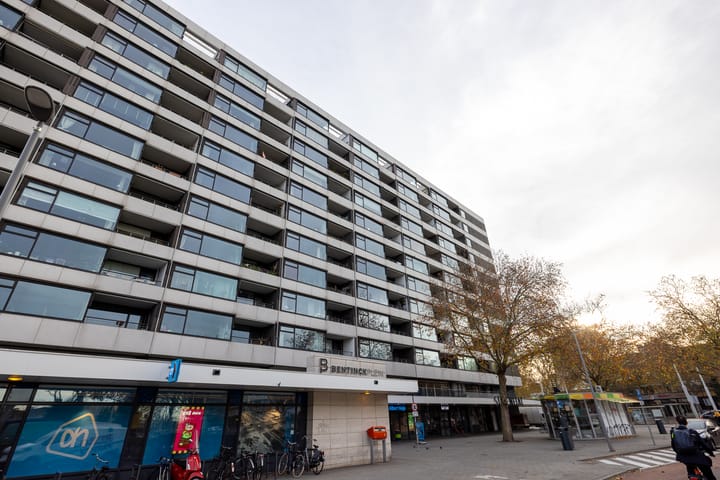 Photo 41 of Bentinckplein 63