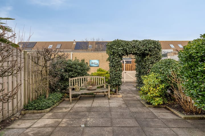 Foto 11 van Elisabeth Baeldestraat 11