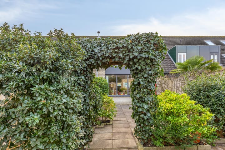 Foto 14 van Elisabeth Baeldestraat 11