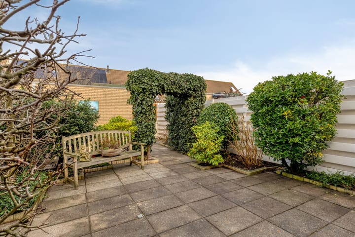 Foto 12 van Elisabeth Baeldestraat 11