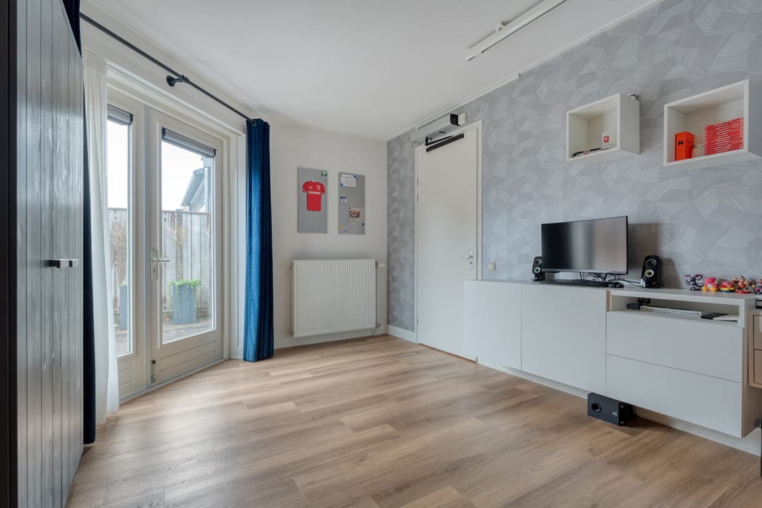 Foto 43 van Kamferbekestraat 51