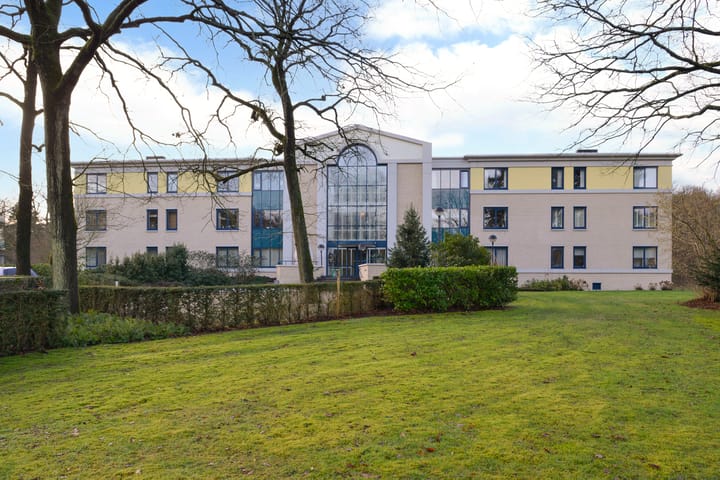 Photo 2 of Van Weerden Poelmanweg 132