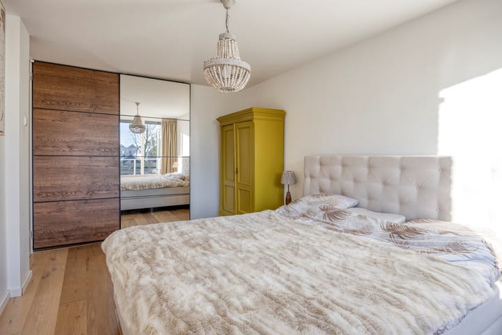 Photo 21 of Einsteinstraat 20