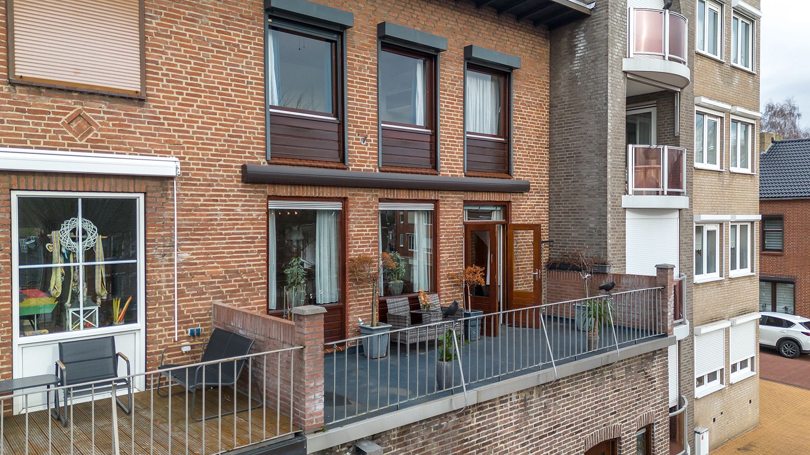 Foto 21 van Burg.Savelberglaan 2