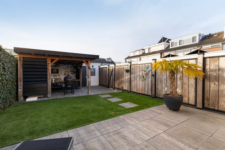 Foto 45 van Julianalaan 21