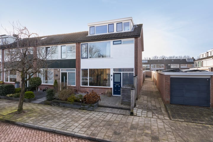 Foto 48 van Julianalaan 21