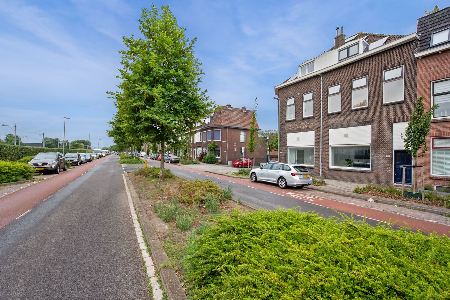 Photo 5 of Parallelweg 38-B