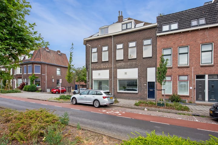 Foto 23 van Parallelweg 38-B