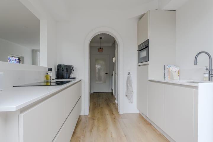 Foto 18 van Heidevenstraat 50