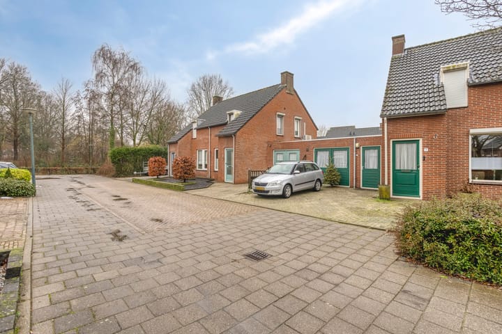 Photo 28 of Evieveld 9