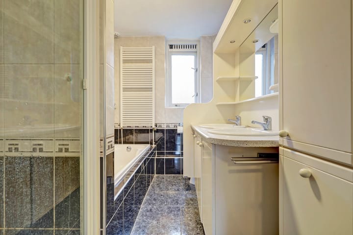 Foto 15 van Het Haringvliet 37