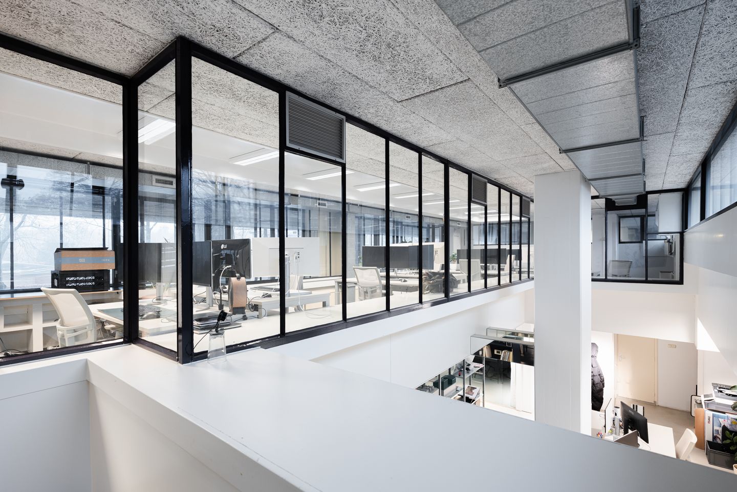 Bekijk foto 1 van Weesperstraat 51