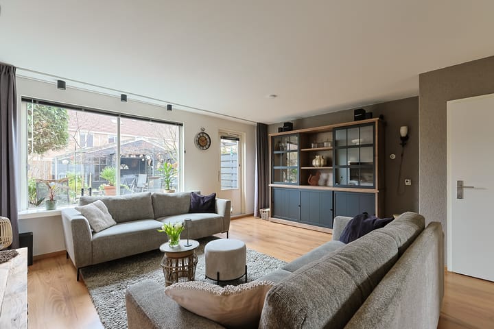 Foto 10 van Stoelmatter 272