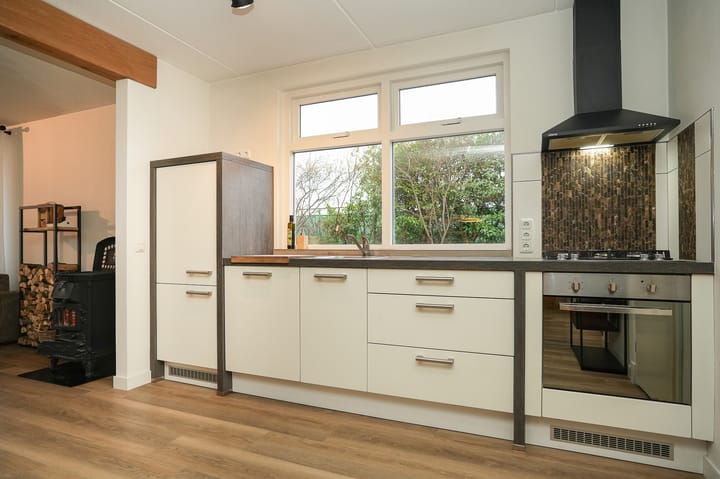 Foto 10 van Dahliastraat 8