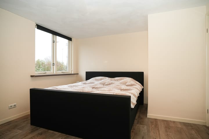 Foto 16 van Dahliastraat 8