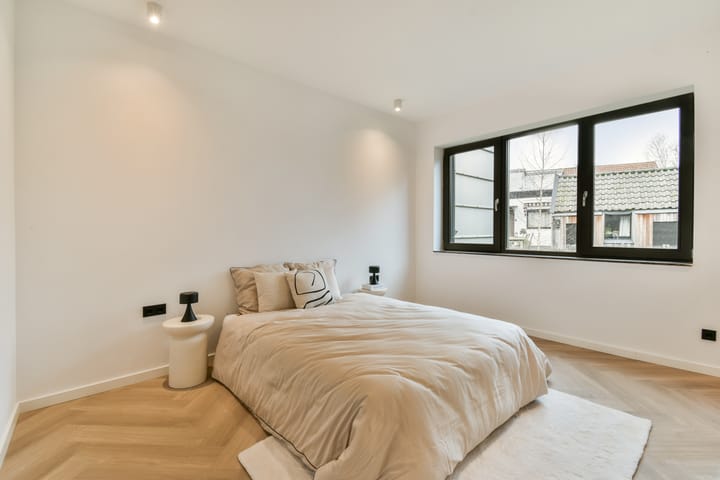 Foto 14 van Oostzanerdijk 28-A