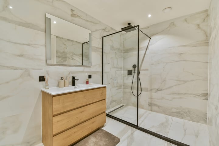 Foto 17 van Oostzanerdijk 28-A