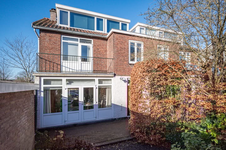 Photo 34 of Wilhelminastraat 26