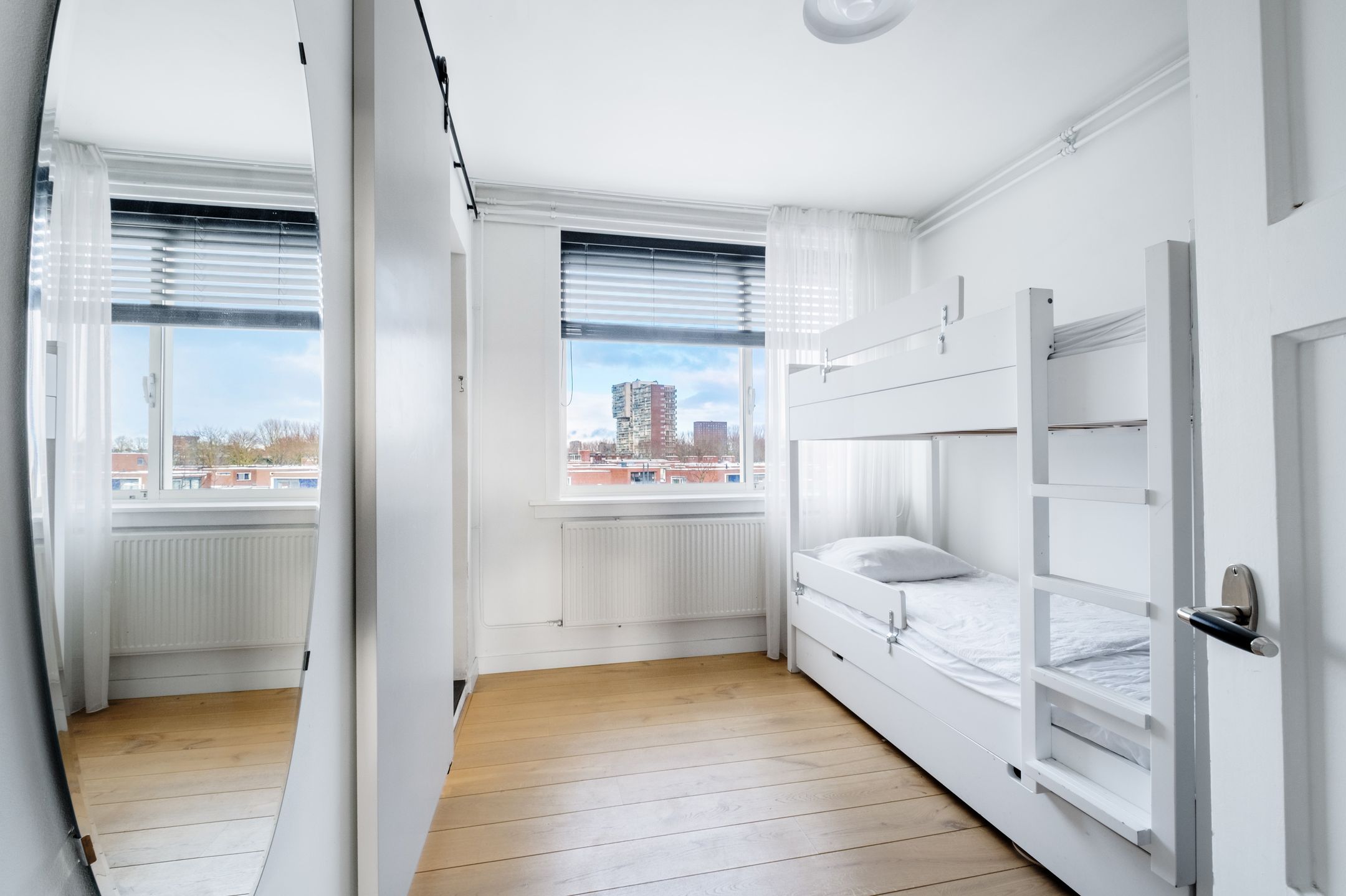 Foto 15 van Robert Fruinlaan 19-2