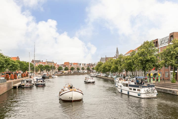 Foto 48 van Zuider Buiten Spaarne 66-RD