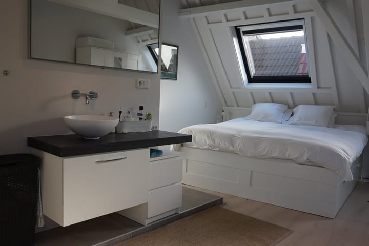 Foto 13 van Weteringstraat 19