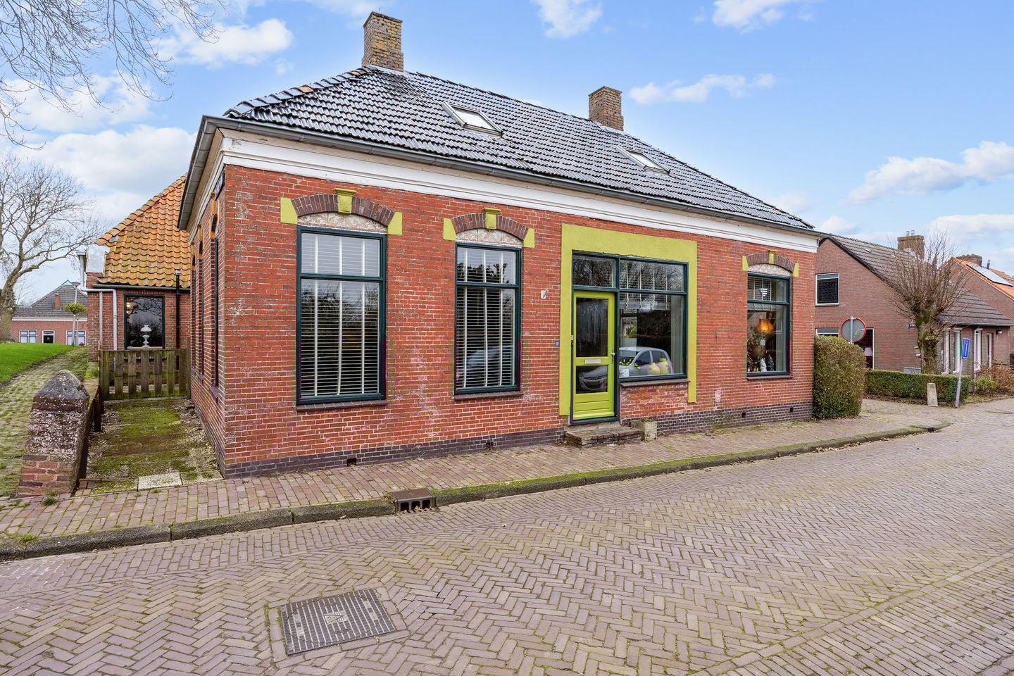 Foto 4 van Zuster A. Westerhofstraat 10