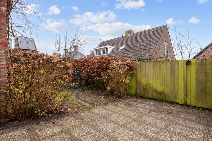 Foto 44 van Zuster A. Westerhofstraat 10